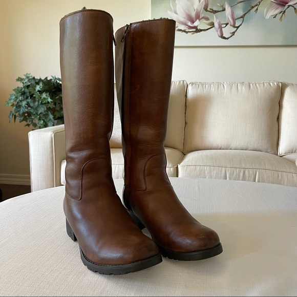 UGG | Shoes | Ugg Broome Ii Leather 